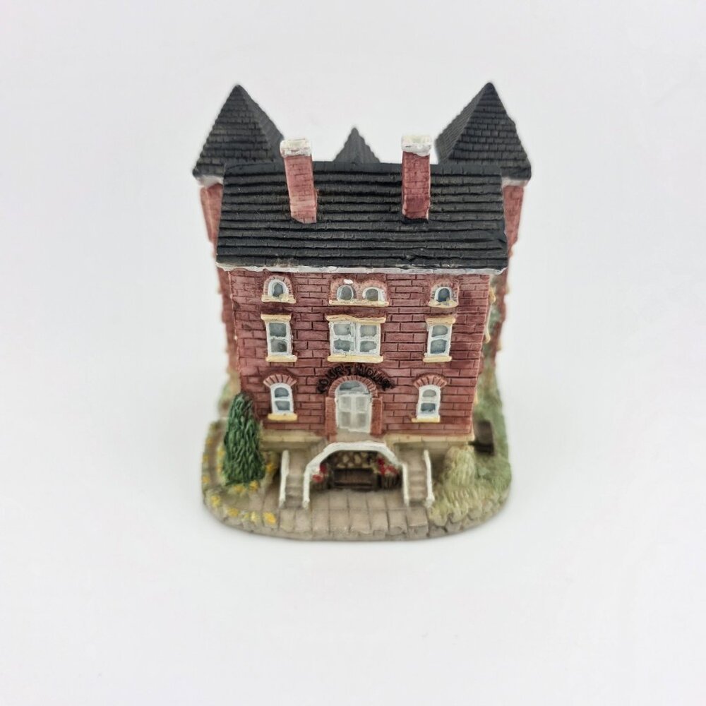 1993‎ Liberty Falls AH34 International Resourcing Services Courthouse Miniature